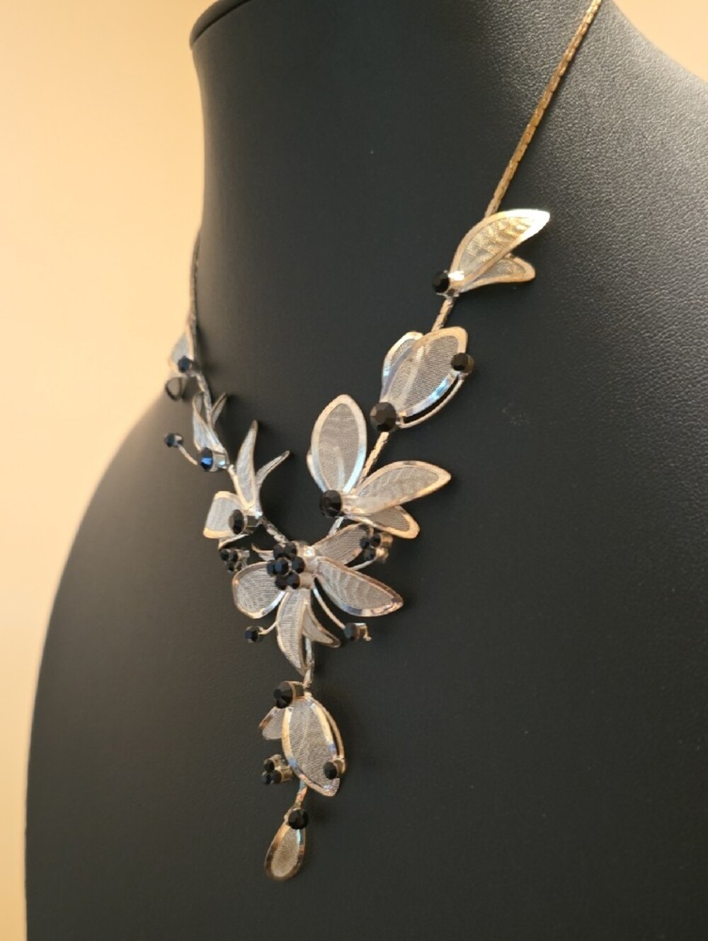 Floral Leaf Drop Necklace in Silver and Black - Picture 3 of 9